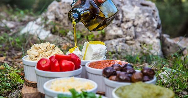 Nutrizione su Misura: Il ruolo terapeutico del cibo contro il cancro - Provincia